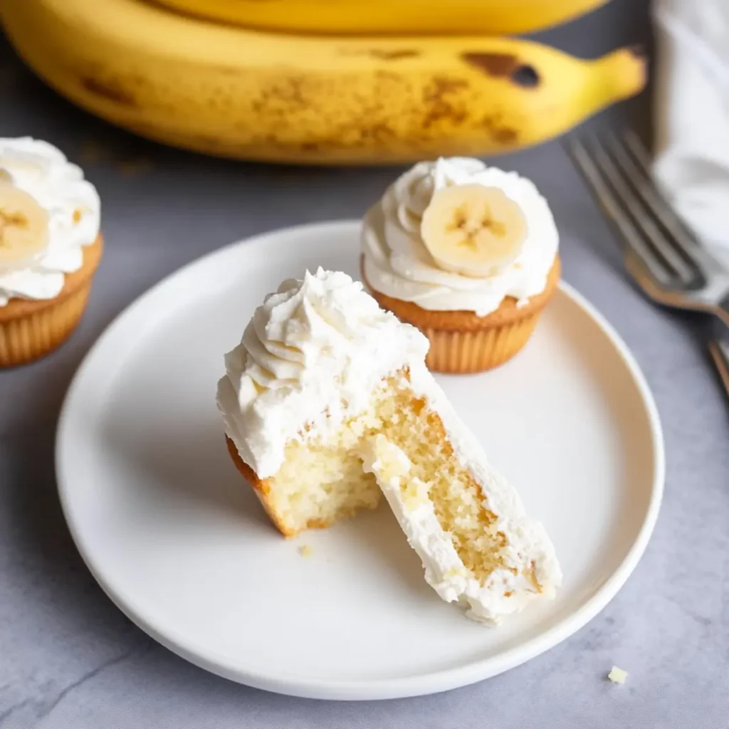 Banana Cream Pie Cupcakes